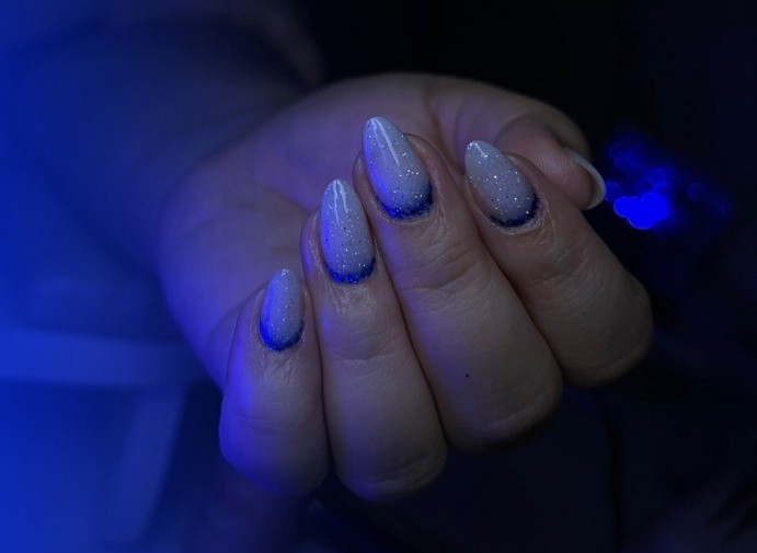 Trabalho de unhas publicado por Jennifer Kauanny Studio