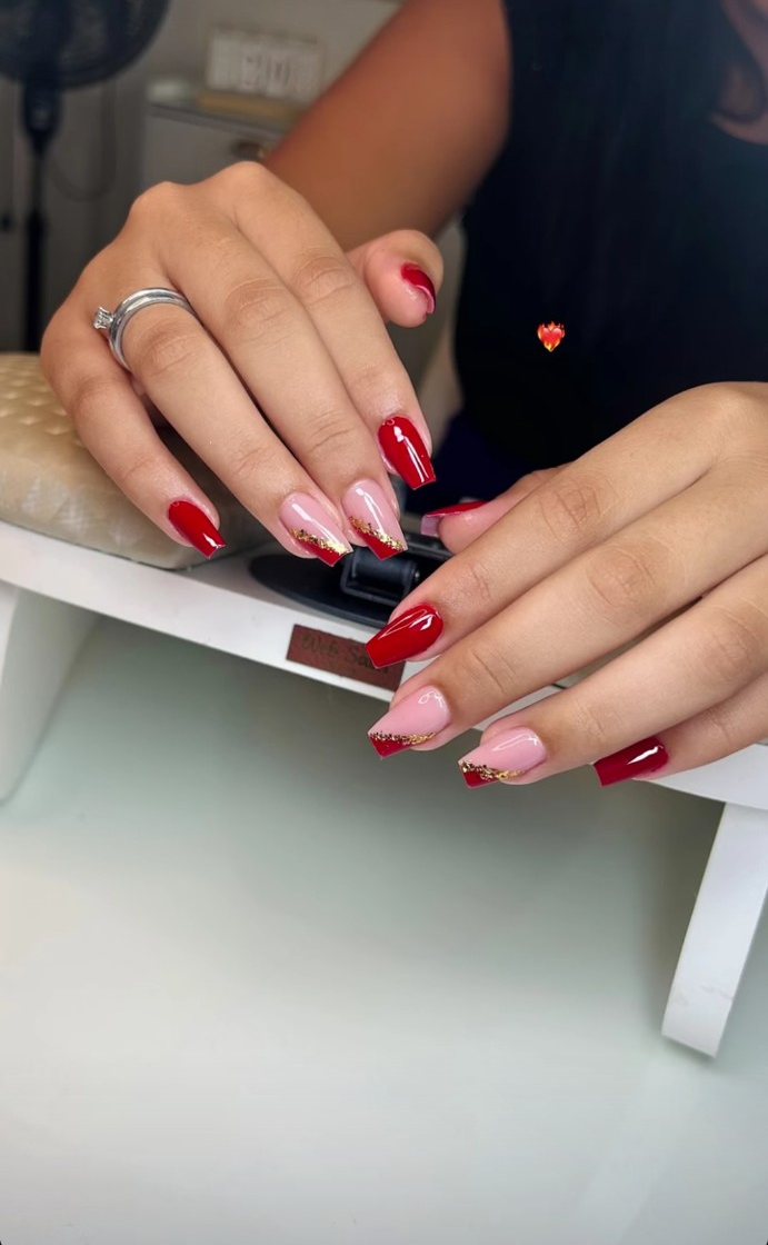 Trabalho de unhas publicado por Jennifer Kauanny Studio